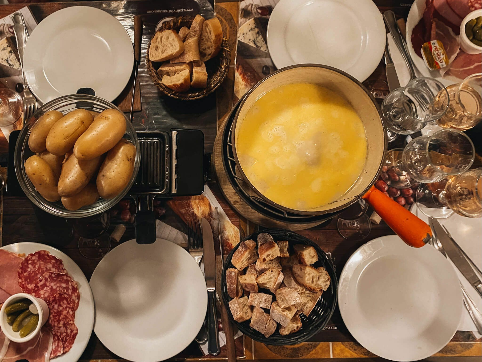 donde comer fondue en paris