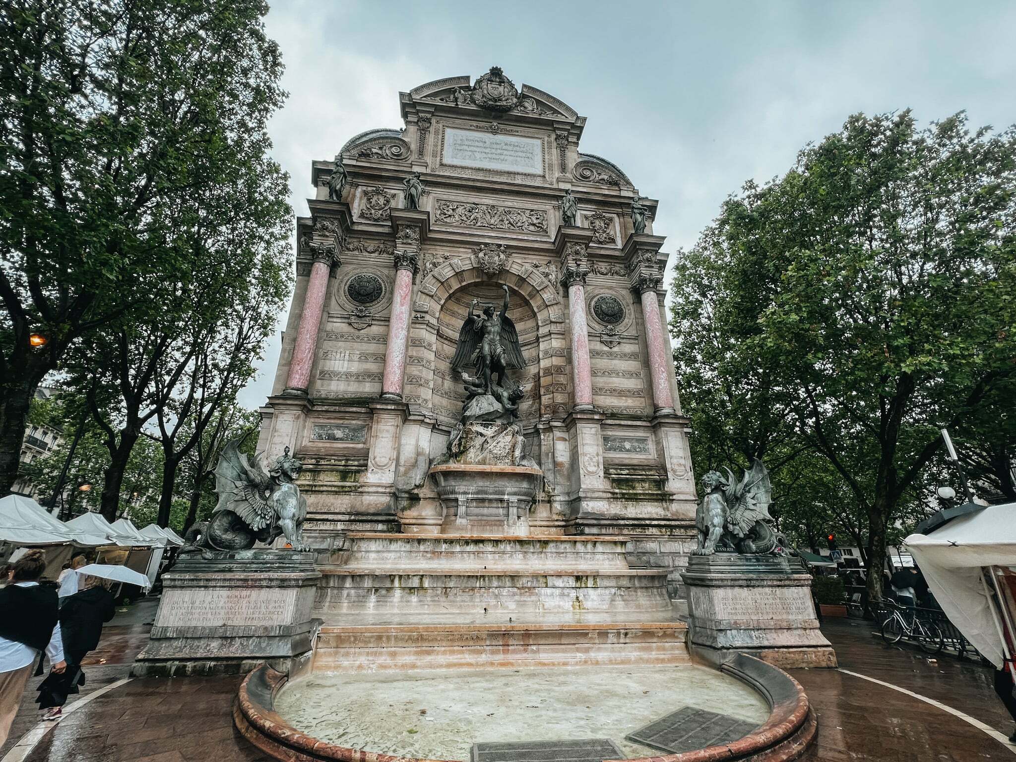 barrio latino de paris